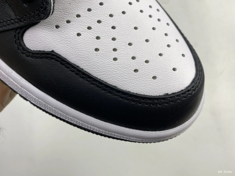 1 White Retro (2014) Black 555088-010 Jordan  1108